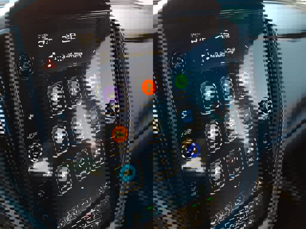 Used 2025 Subaru Crosstrek 2.5i Limited w/ Popular Package #3A image 33