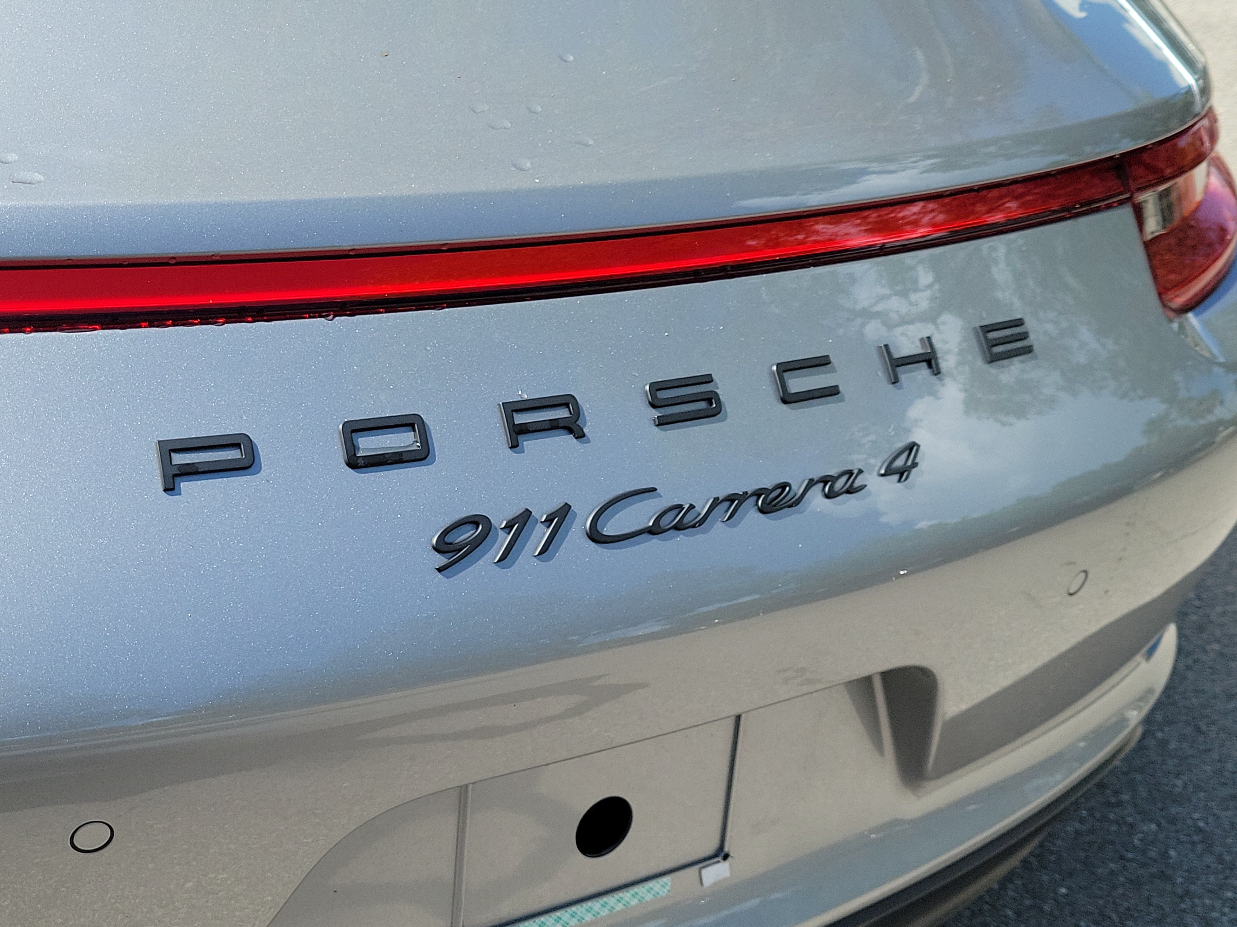 Used 2018 Porsche 911 Carrera 4 AWD/4WD image 5