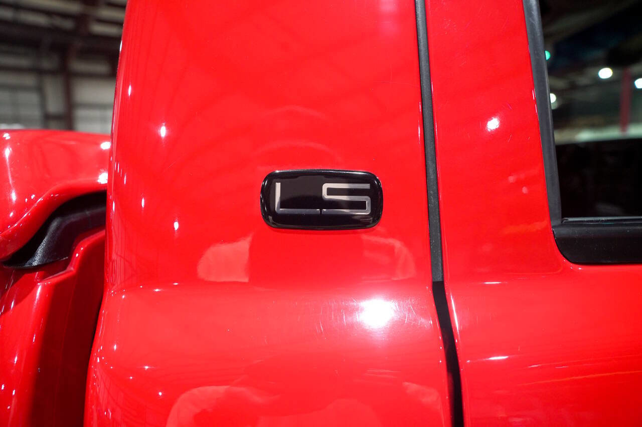 Used 2002 Chevrolet Silverado 1500 LS w/ Off-Road Chassis Pkg AWD/4WD image 26