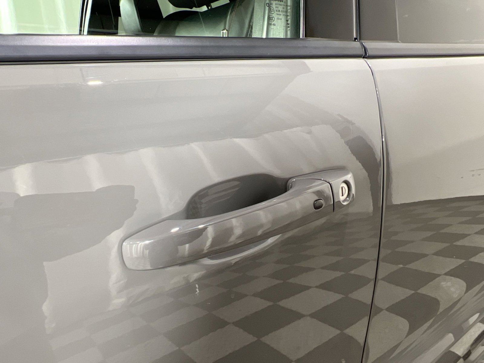 Used 2024 Dodge Durango GT image 15