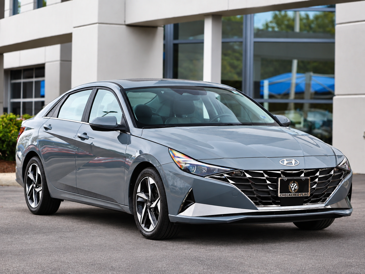 Used 2023 Hyundai Elantra Limited FWD image 1
