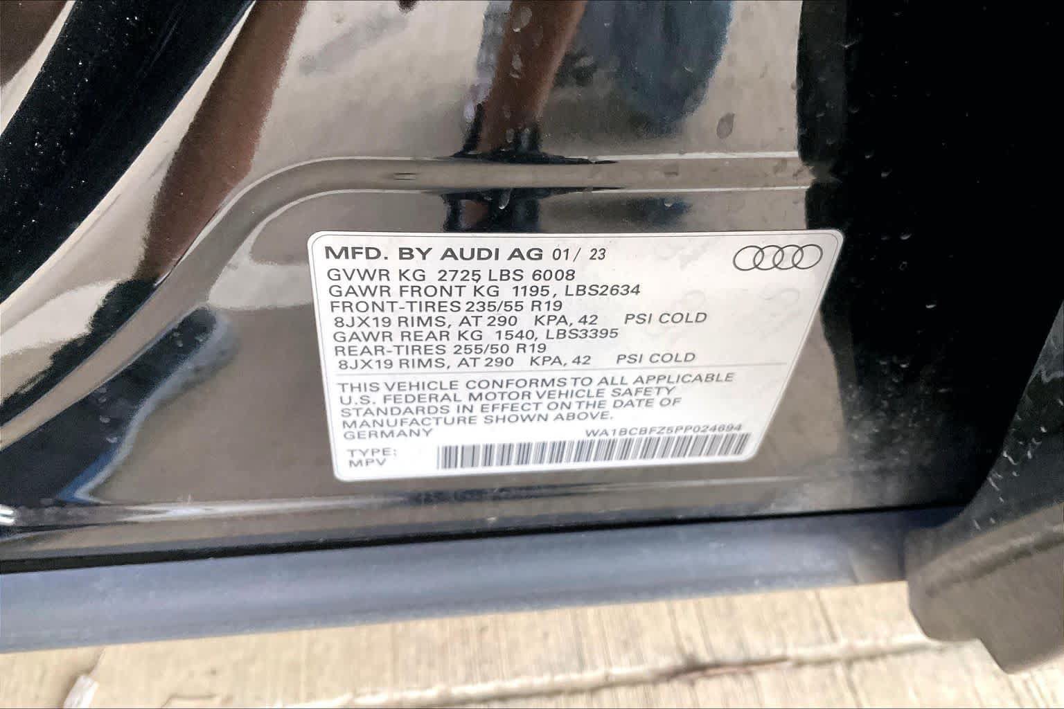 Used 2023 Audi Q4 e-tron Premium Plus w/ Premium Plus RWD image 33
