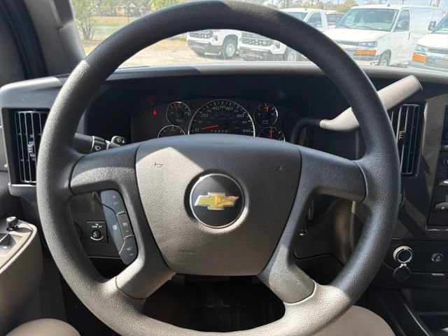 New 2026 Chevrolet Express 3500 w/ Driver Convenience Package RWD image 27
