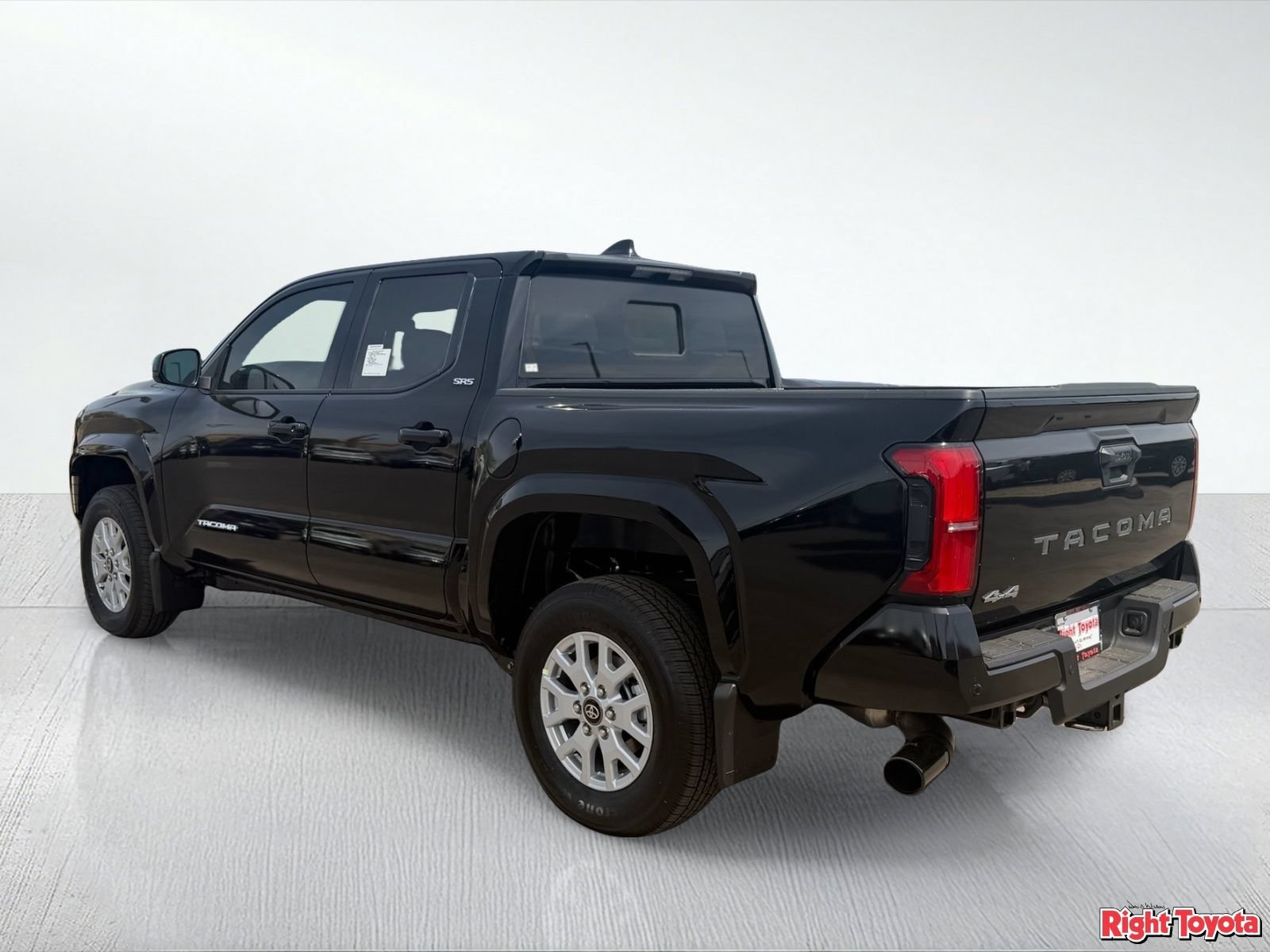 New 2026 Toyota Tacoma SR5 AWD/4WD image 4