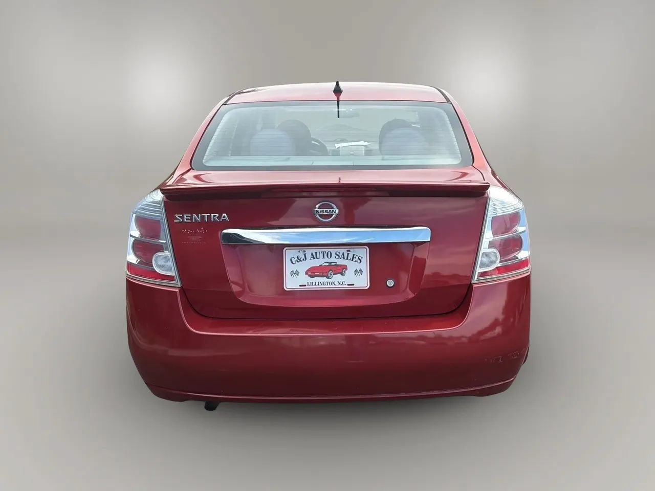 Used 2011 Nissan Sentra 2.0 FWD image 2
