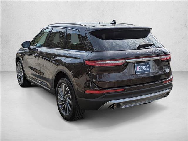 Used 2023 Lincoln Corsair Reserve image 8