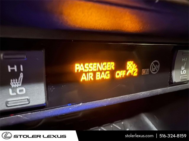 Used 2022 Toyota RAV4 XLE image 36