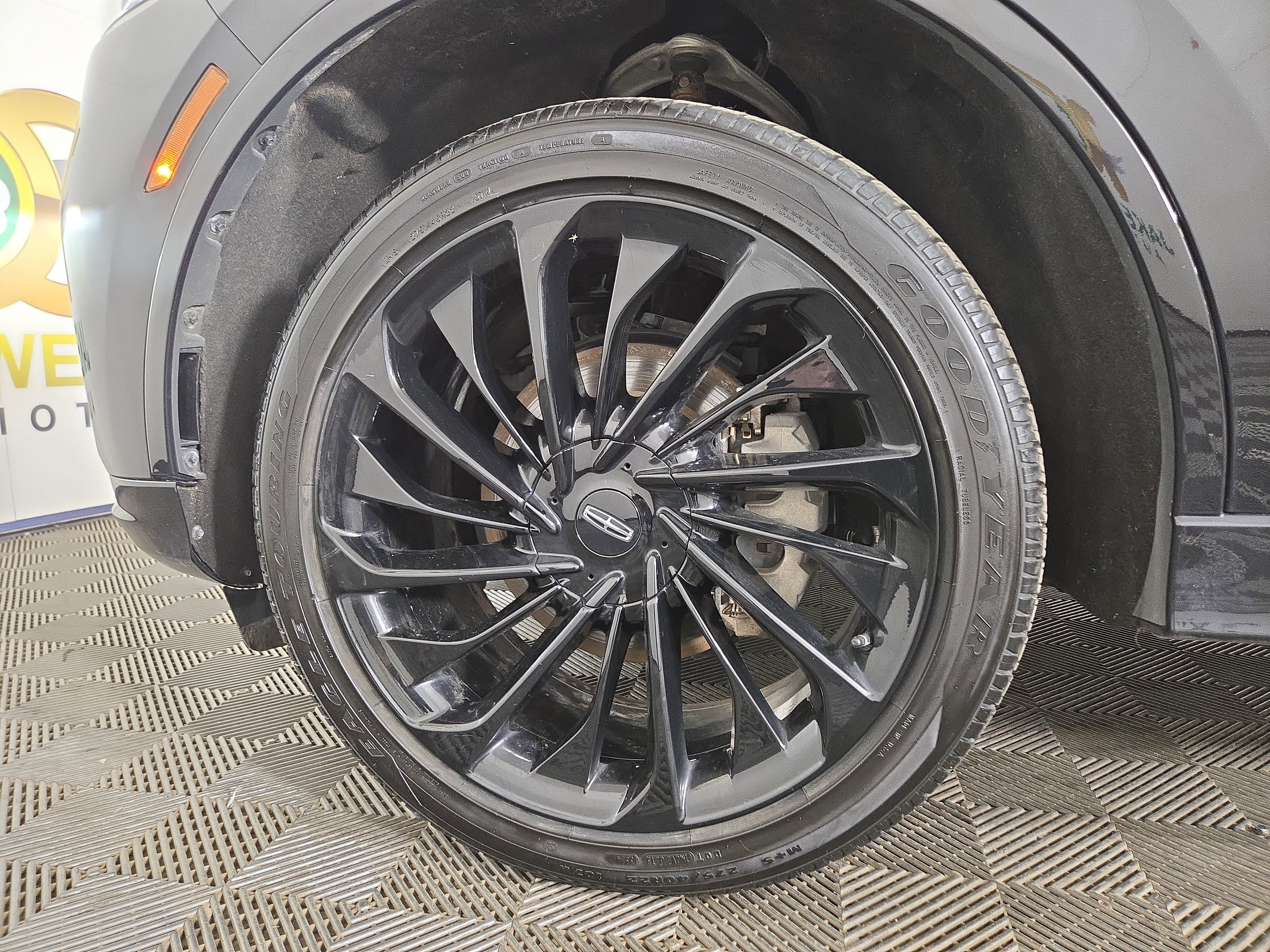 Used 2025 Lincoln Aviator Reserve w/ Jet Appearance Package AWD/4WD image 34