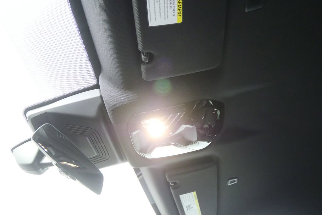 New 2026 BMW iX xDrive45 image 18