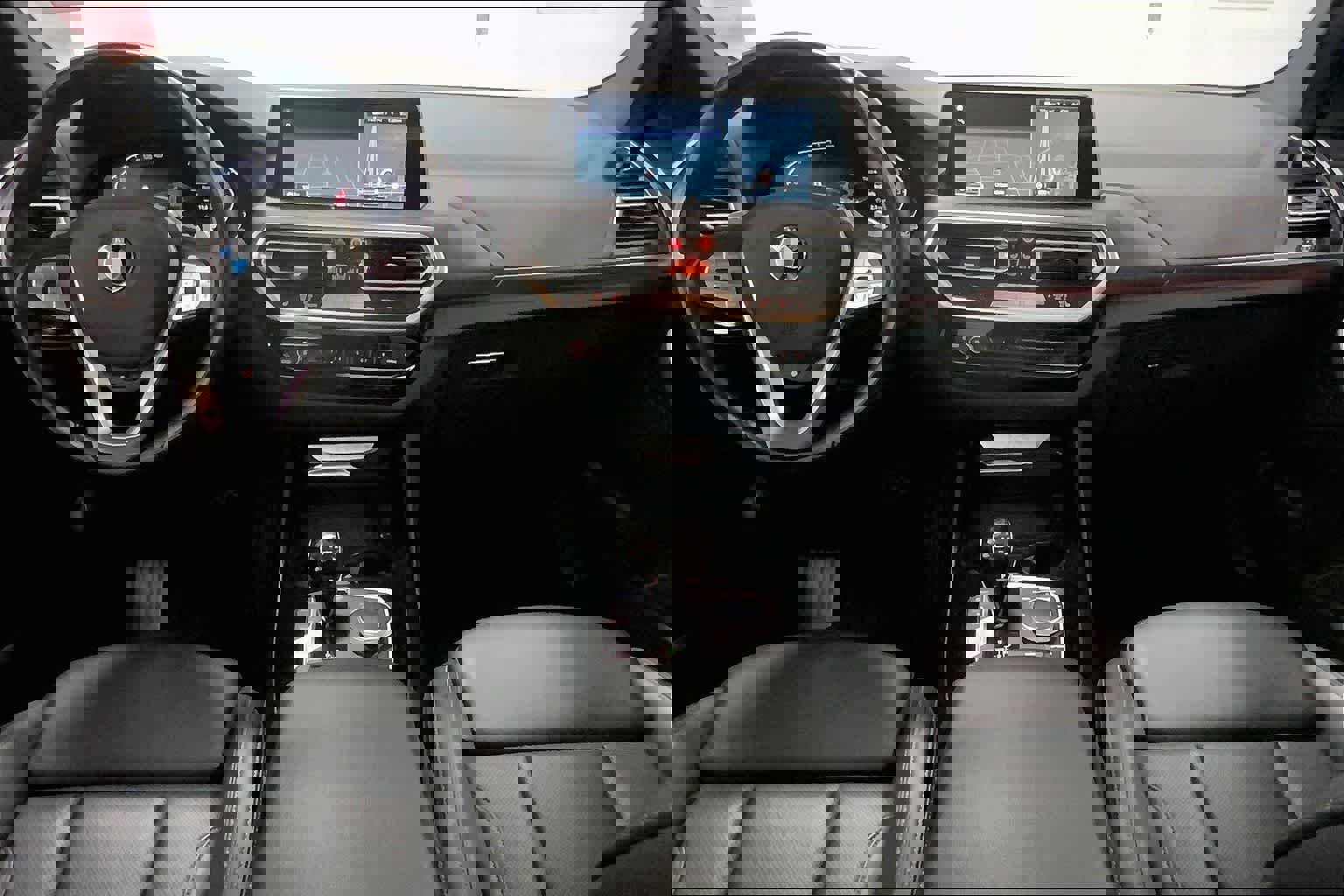 Used 2024 BMW X3 xDrive30i w/ Convenience Package image 9