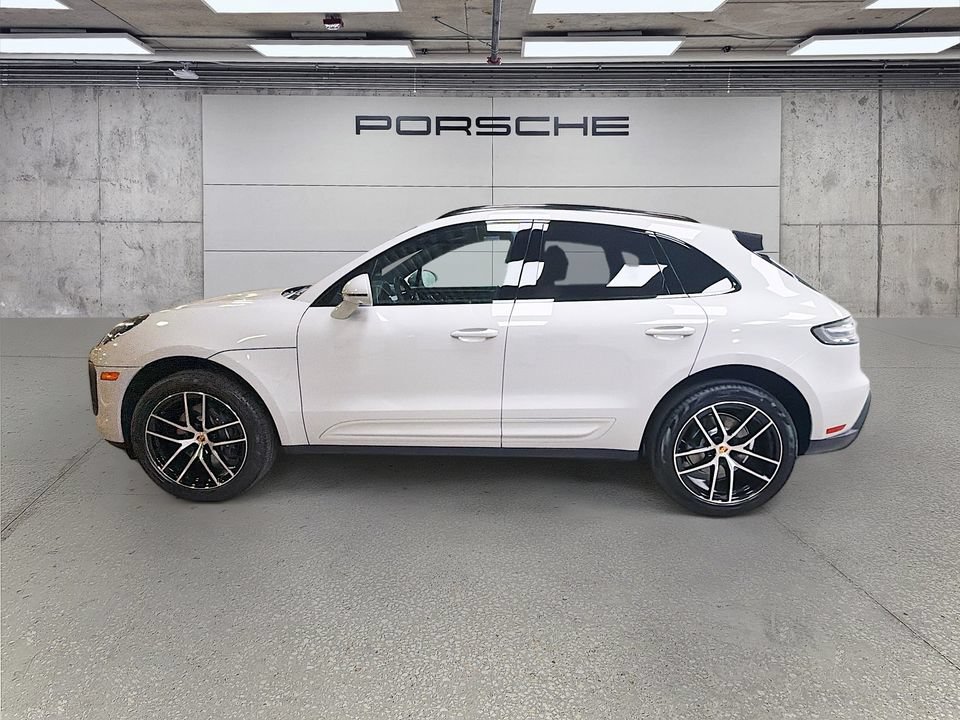New 2026 Porsche Macan AWD/4WD image 2