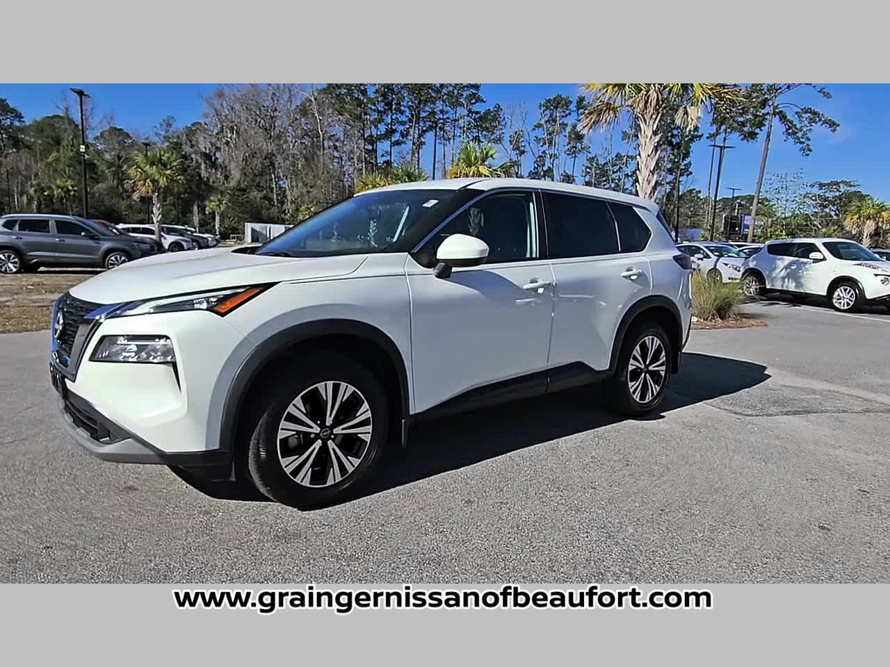 Used 2023 Nissan Rogue SV FWD image 23