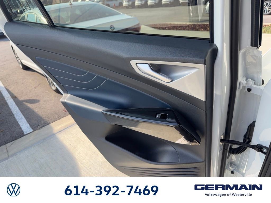 New 2025 Volkswagen ID.4 Pro S image 17