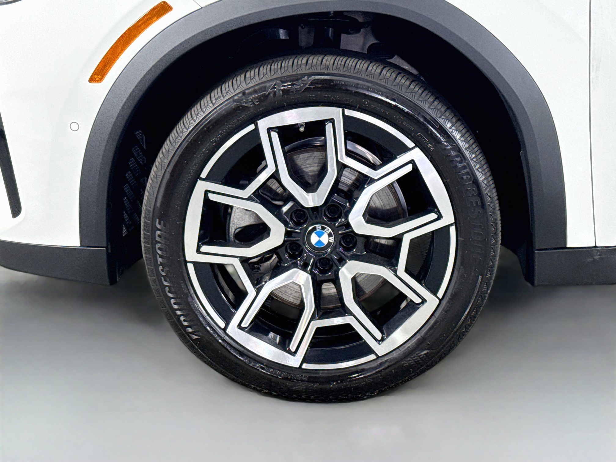 Used 2026 BMW X2 xDrive28i AWD/4WD image 38