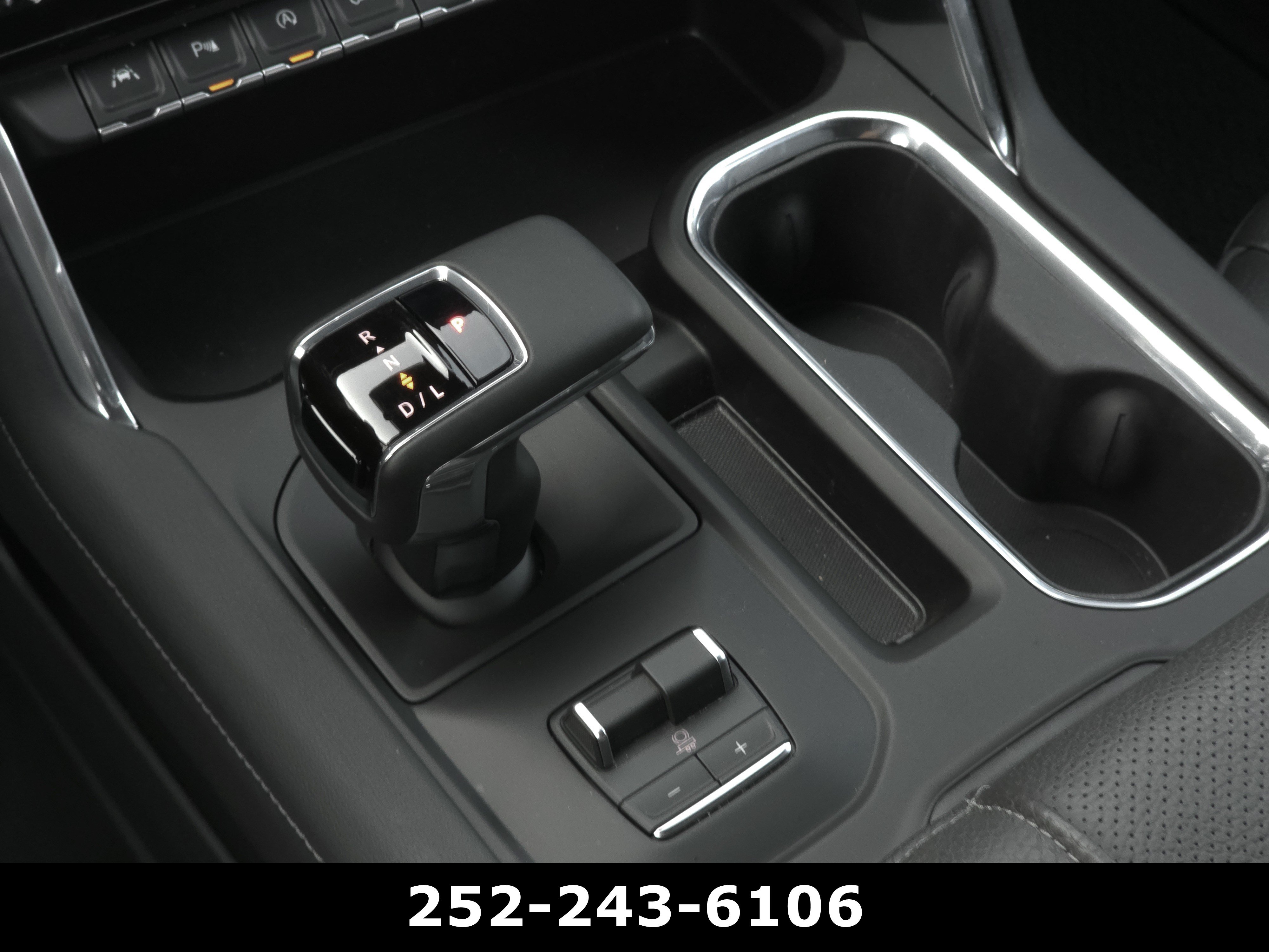 Used 2026 GMC Sierra 1500 Denali w/ Denali Reserve Package AWD/4WD image 17