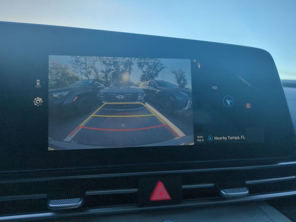 New 2026 Hyundai Elantra Limited image 24