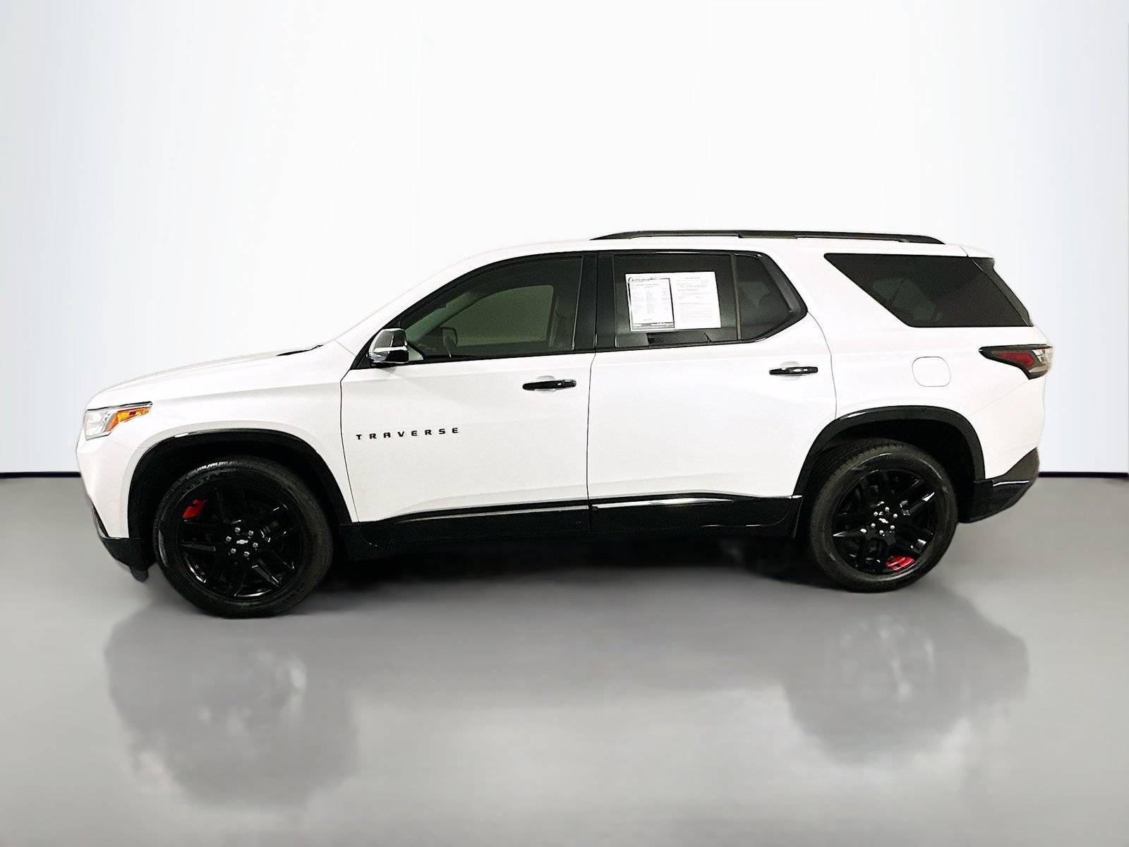 Used 2019 Chevrolet Traverse Premier w/ Redline Edition AWD/4WD image 4
