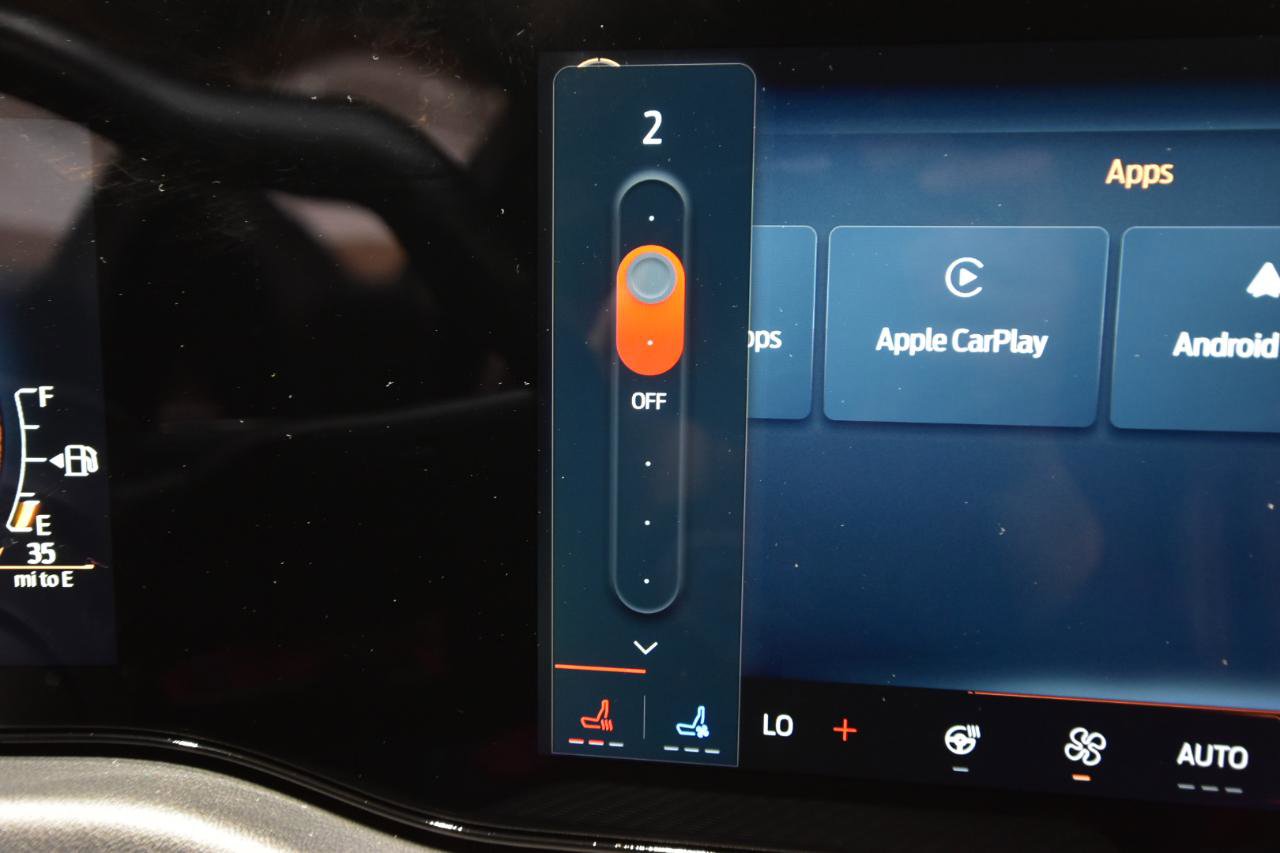 Used 2024 Ford Mustang GT Premium image 29