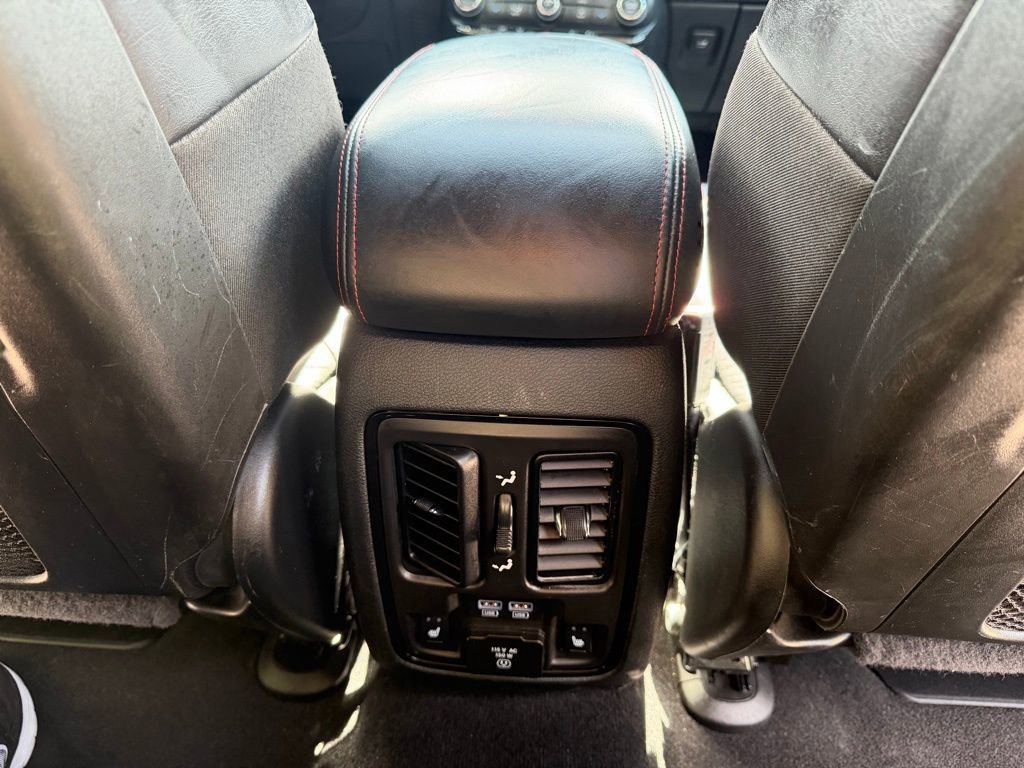 Used 2024 Dodge Durango GT AWD/4WD image 34