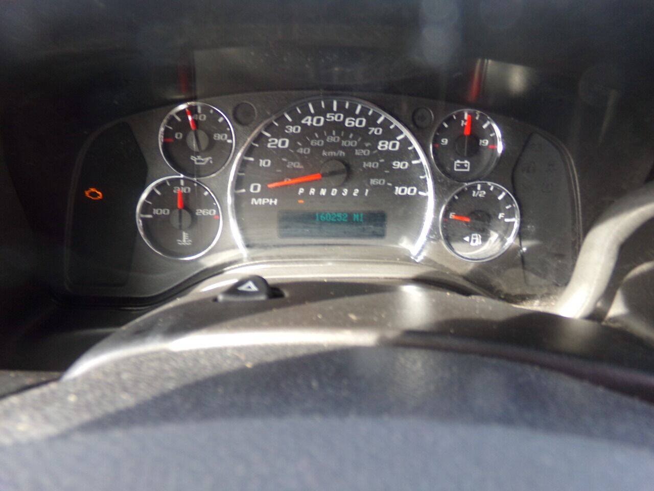 Used 2009 Chevrolet Express 3500 RWD image 45