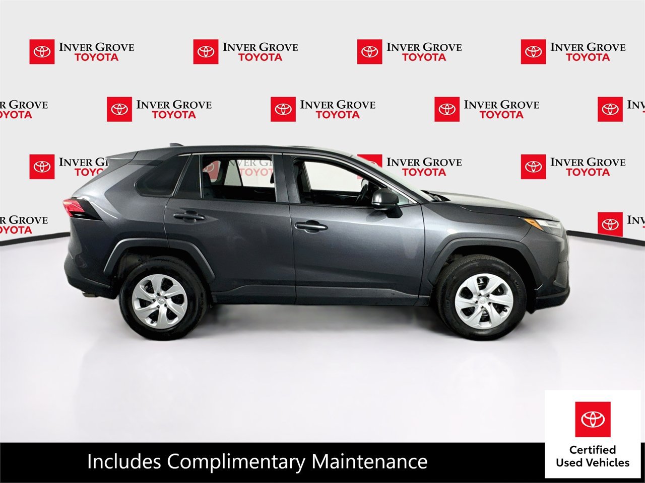 Certified 2025 Toyota RAV4 LE AWD/4WD image 4