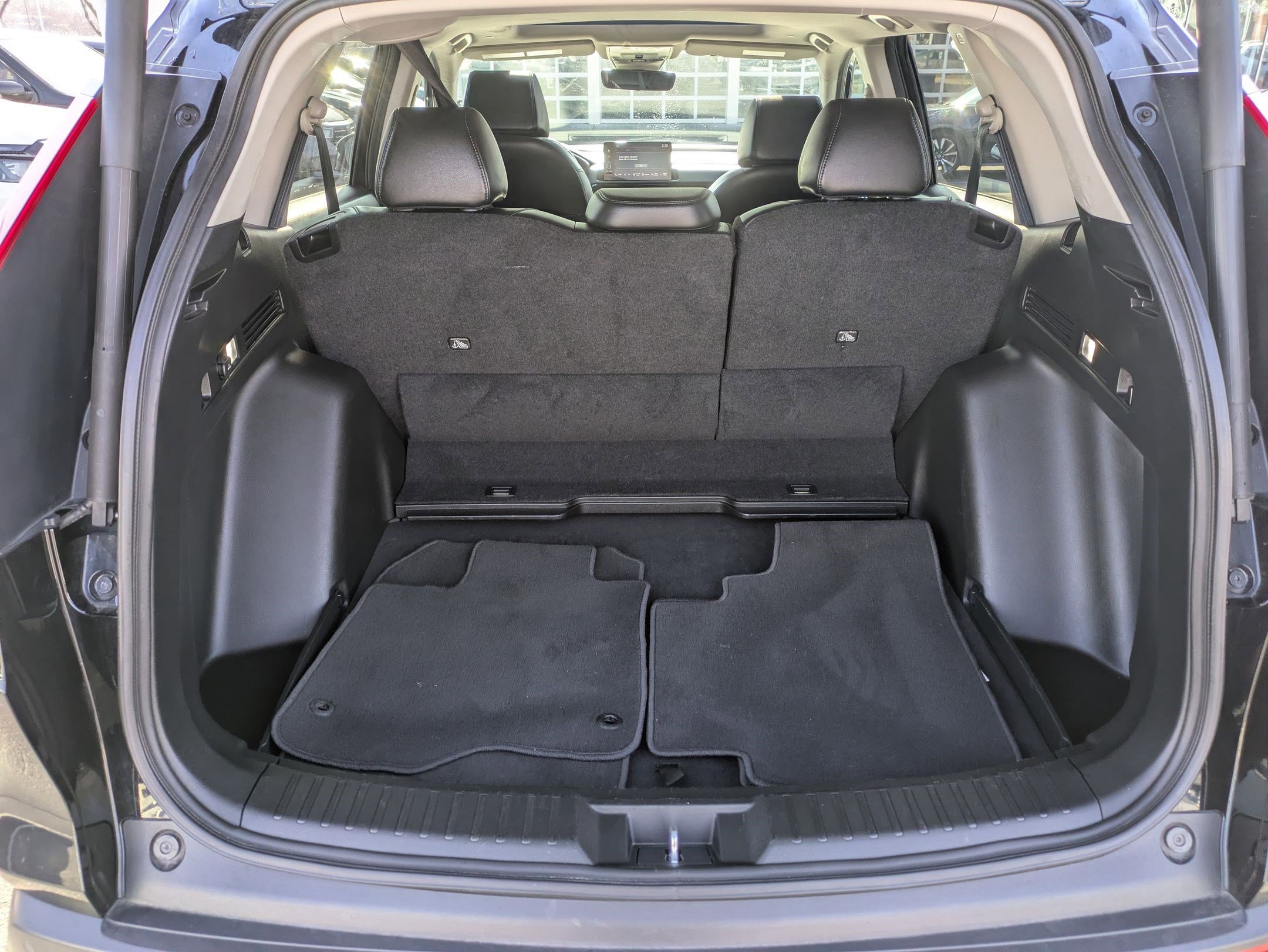 Used 2025 Honda CR-V EX-L image 32