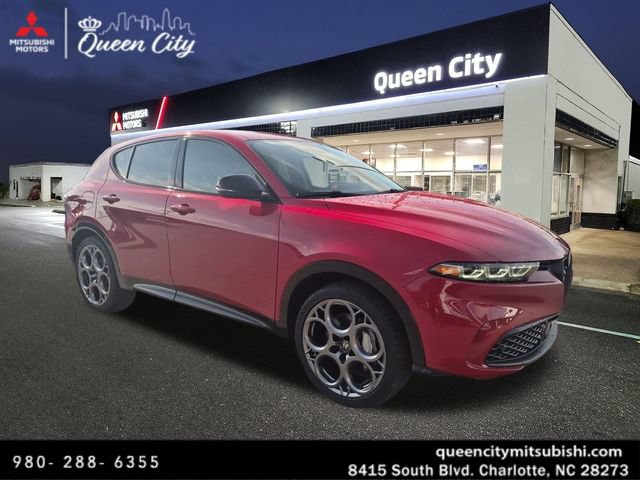 Used 2025 Alfa Romeo Tonale w/ Premium Package