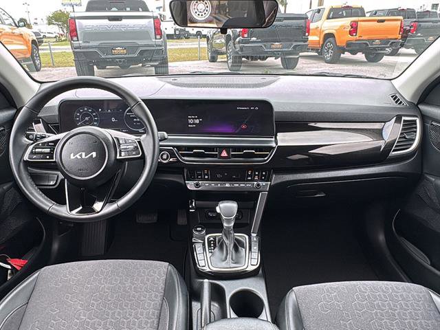 Used 2024 Kia Seltos X-Line image 15