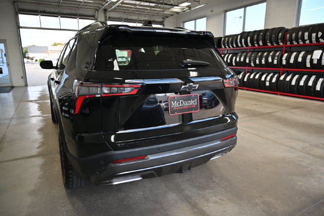Used 2025 Chevrolet Equinox ACTIV w/ Safety and Technology Package AWD/4WD image 7
