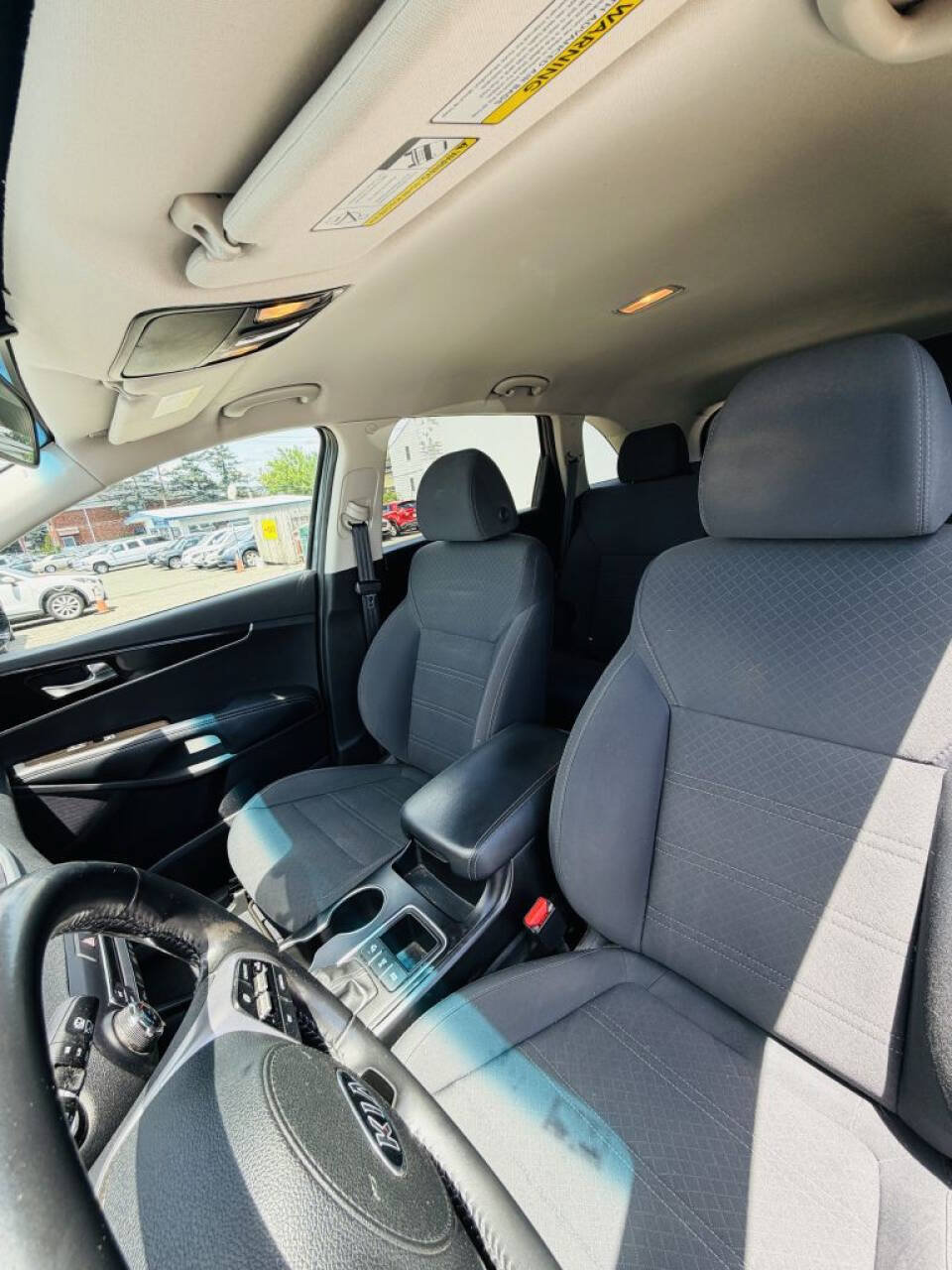 Used 2020 Kia Sorento S AWD/4WD image 11