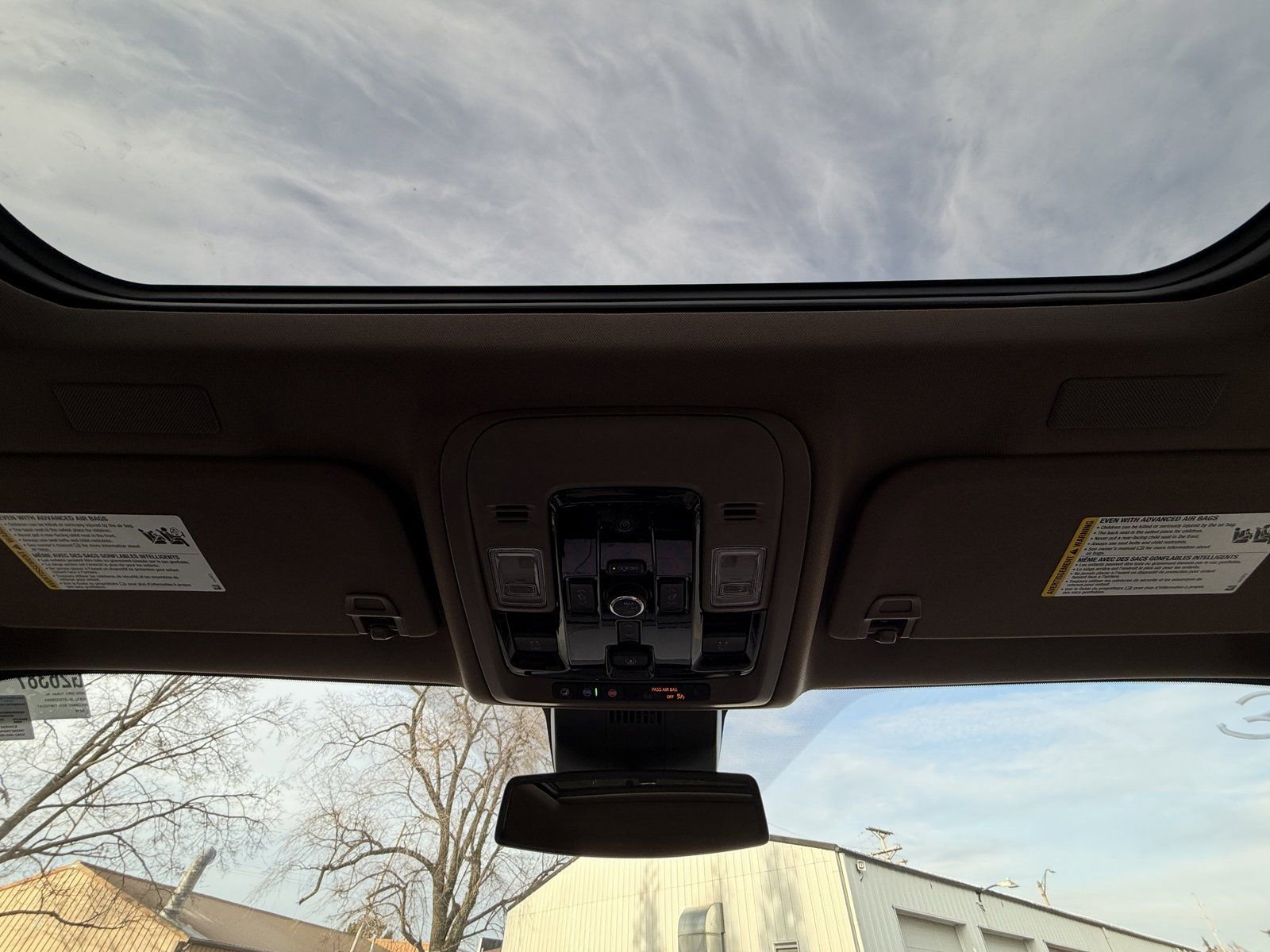 New 2026 GMC Yukon XL Denali w/ Sun & Power Step Package image 24