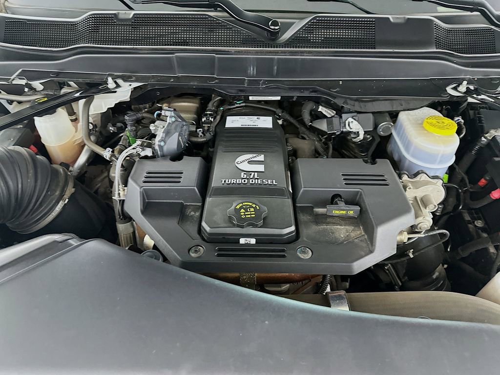 Used 2022 RAM 2500 Laramie AWD/4WD image 32