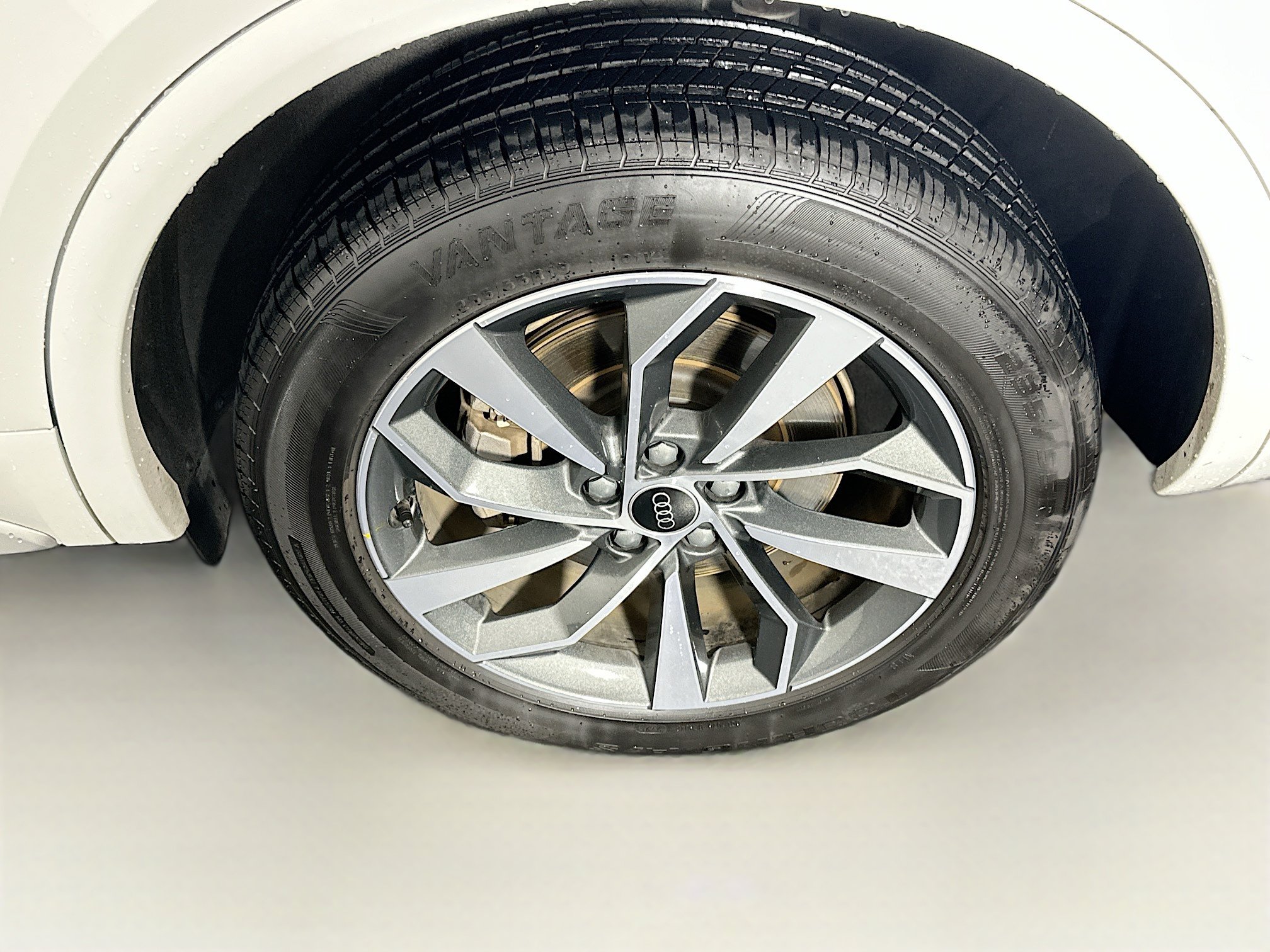 Used 2024 Audi Q5 2.0T Premium Plus AWD/4WD image 11