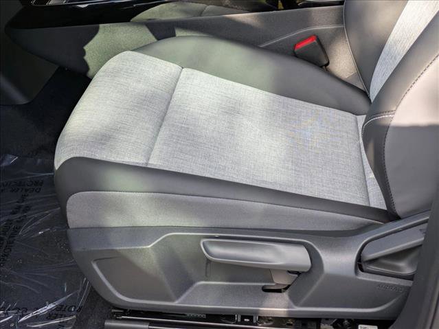 New 2025 Volkswagen ID.4 Pro image 4