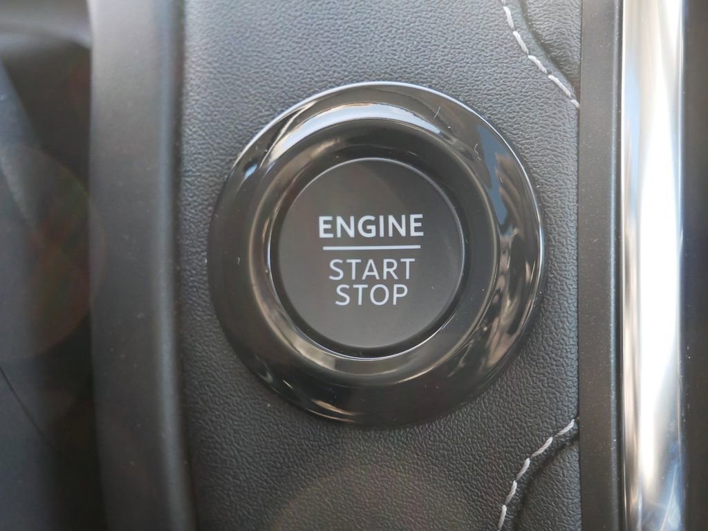 Used 2025 Ford Expedition Max Platinum image 25