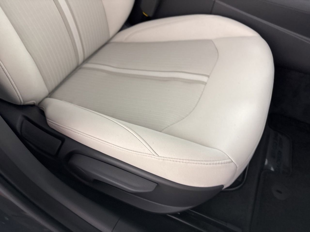 Used 2025 Hyundai Sonata SE image 26