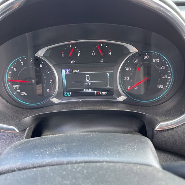 Used 2018 Chevrolet Malibu LT image 16