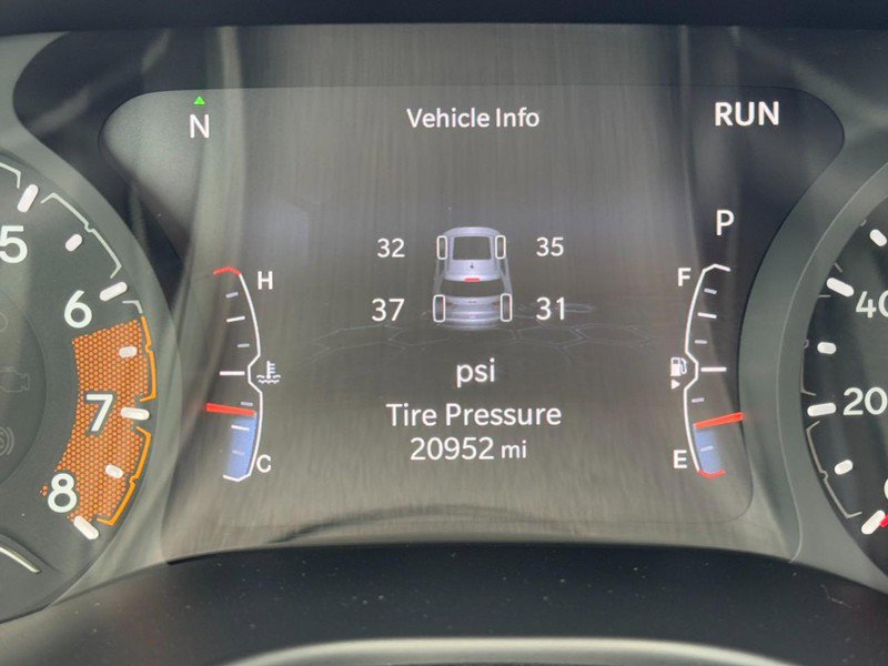 Used 2022 Jeep Compass Limited image 18