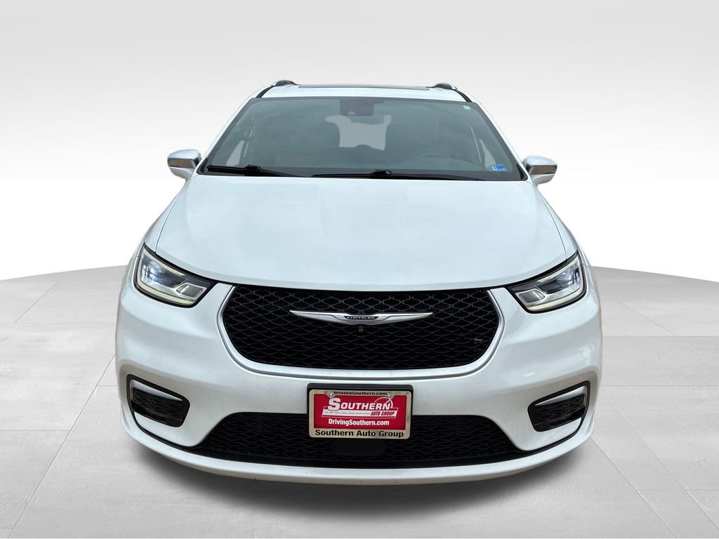 Used 2022 Chrysler Pacifica Pinnacle AWD/4WD image 9