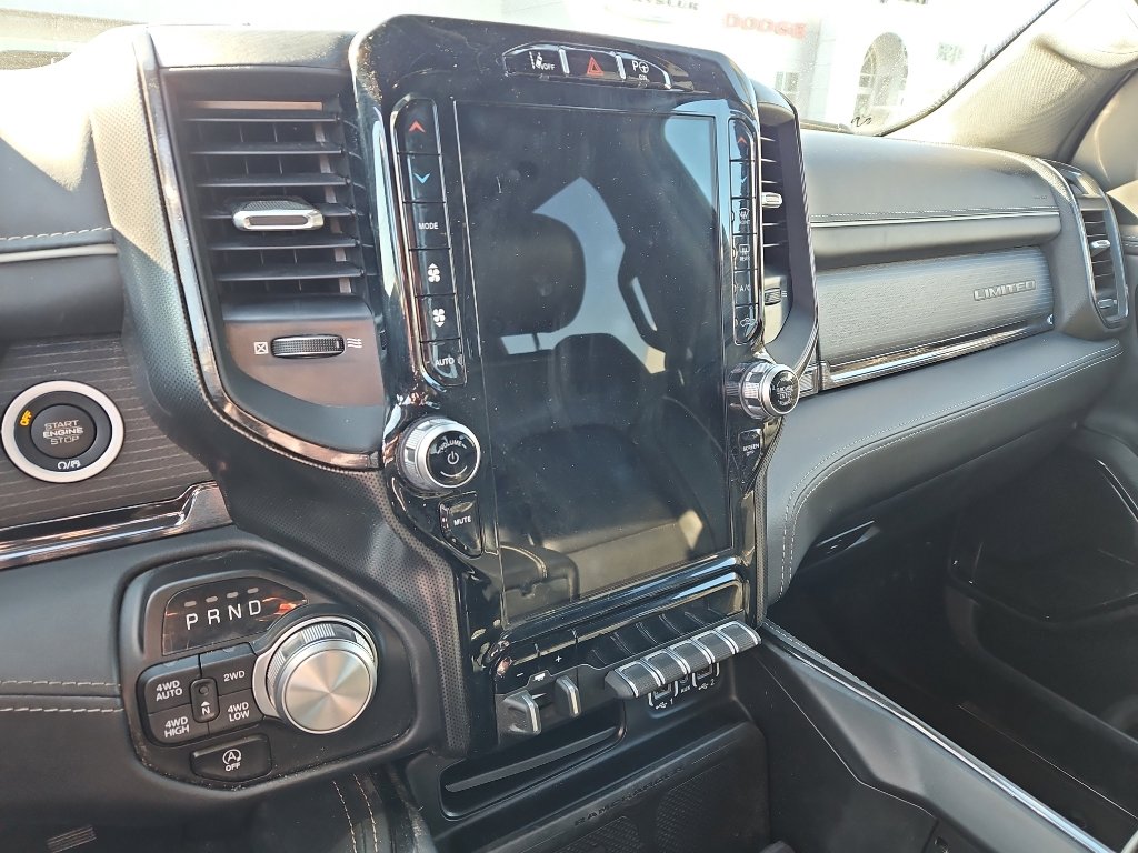 Used 2023 RAM 1500 Limited AWD/4WD image 12