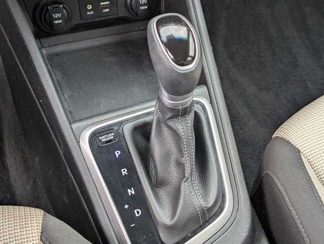Used 2022 Hyundai Accent SE FWD image 20