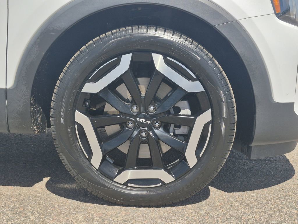 Certified 2023 Kia Telluride S w/ S Sunroof Package image 20