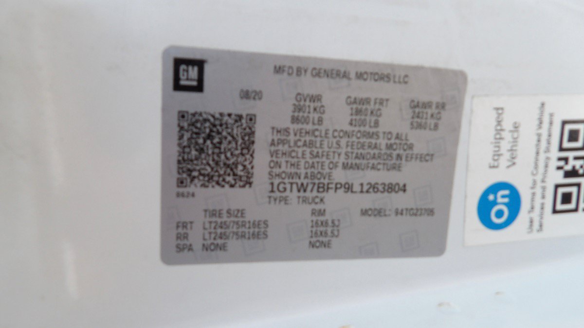 Used 2020 GMC Savana 2500 Extended w/ Driver Convenience Package RWD image 7