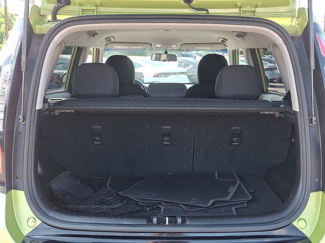Used 2016 Kia Soul + w/ Audio Package FWD image 29