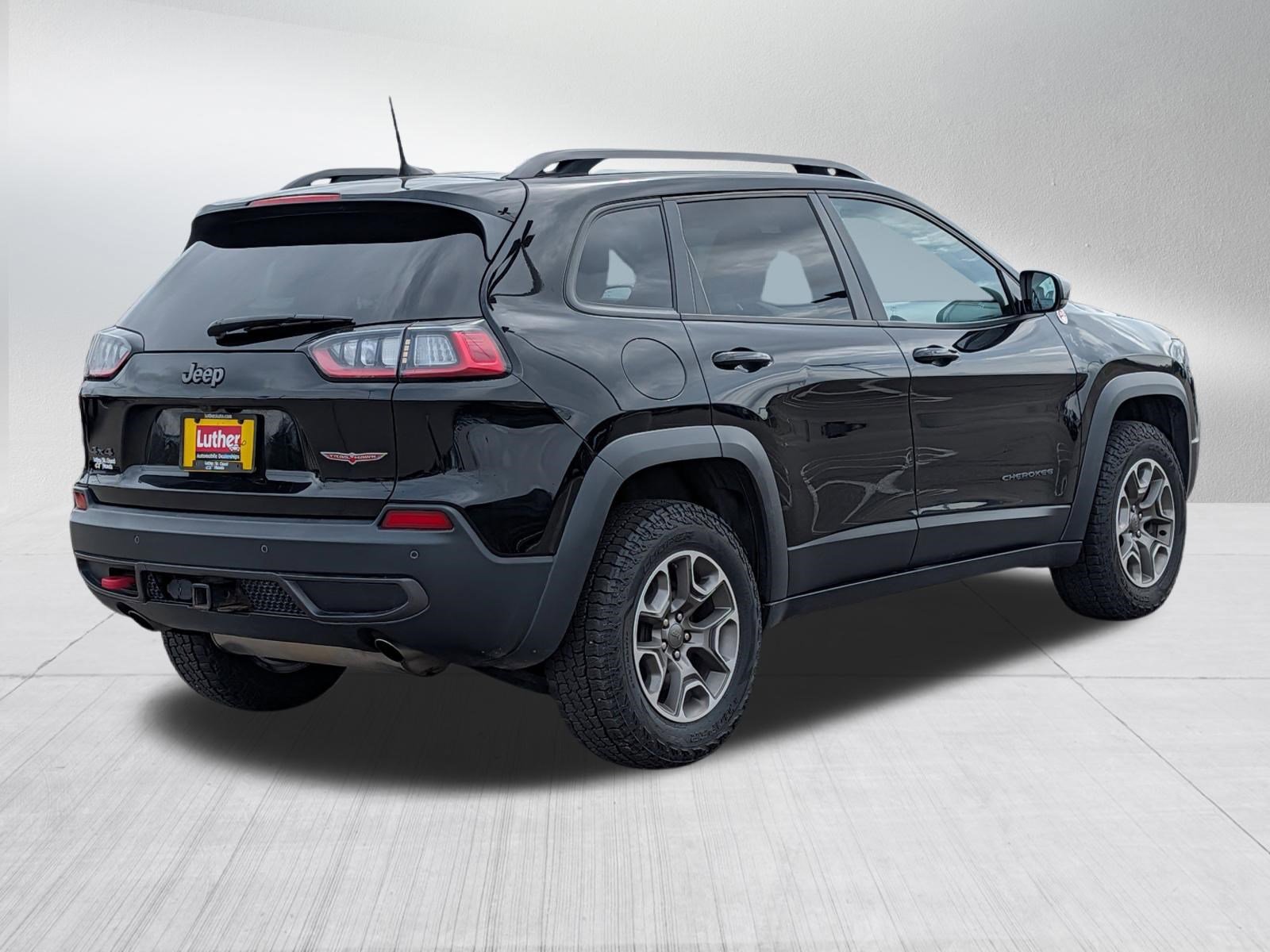 Used 2020 Jeep Cherokee Trailhawk w/ Comfort/Convenience Group image 7