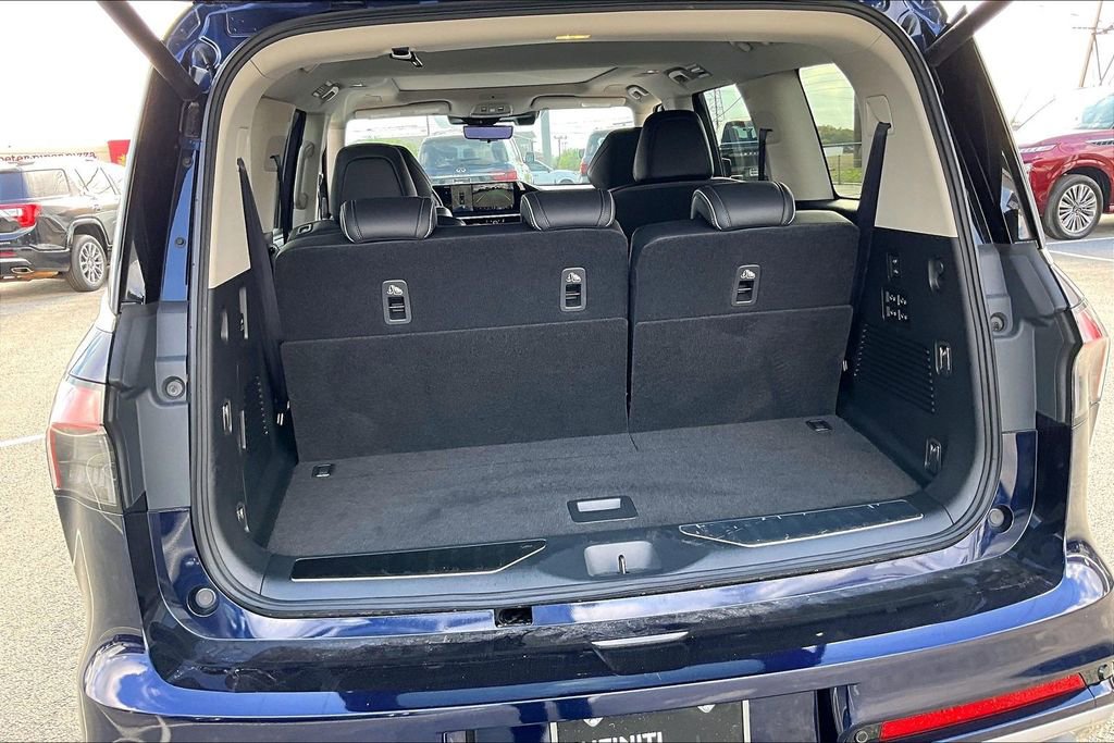 Certified 2025 INFINITI QX80 Sensory image 51