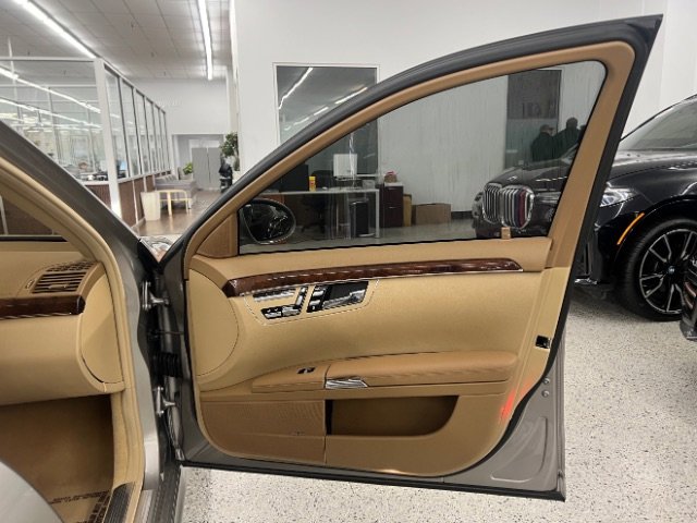 Used 2009 Mercedes-Benz S 550 4MATIC image 33