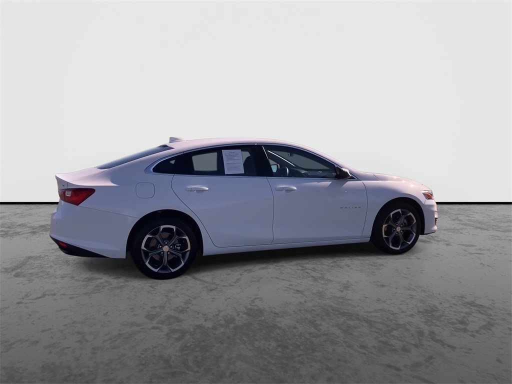 Used 2024 Chevrolet Malibu LT image 9