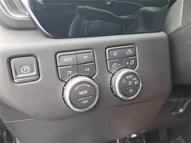 New 2025 GMC Sierra 2500 SLT w/ SLT Premium Package image 21