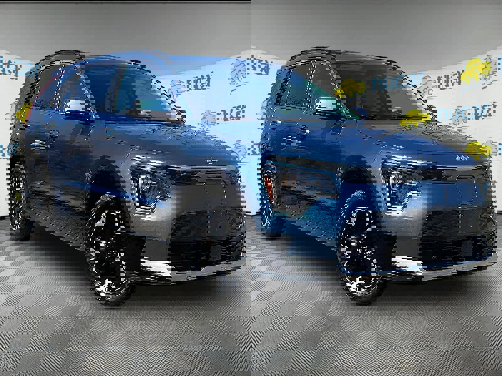 Used 2023 Kia Niro Wind w/ Wind Preserve Package FWD image 1